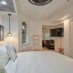 Houston Towers, Downtown Med Ctr, Nrg, Adults Only